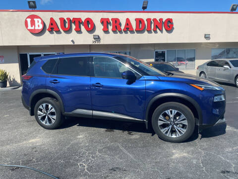 2021 Nissan Rogue SV FWD photo