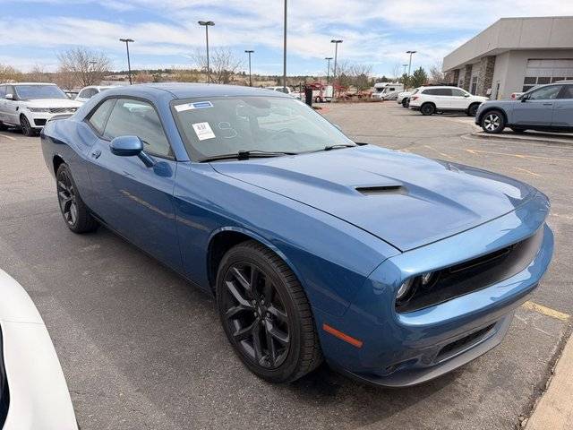 2021 Dodge Challenger SXT RWD photo