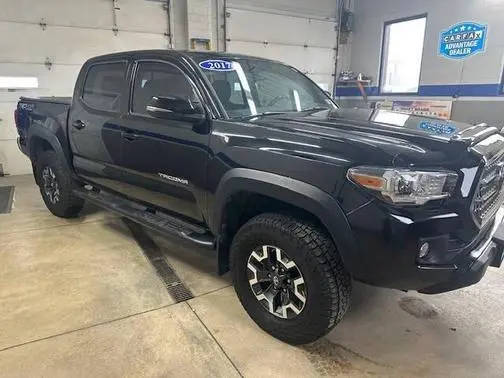 2017 Toyota Tacoma TRD Off Road 4WD photo