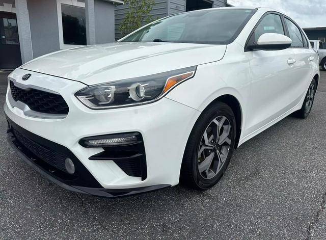 2020 Kia Forte LXS FWD photo