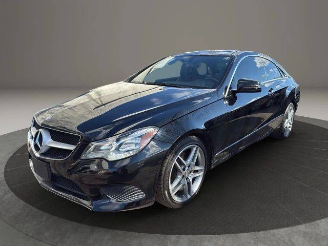 2015 Mercedes-Benz E-Class E 400 AWD photo