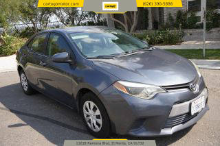 2015 Toyota Corolla  FWD photo