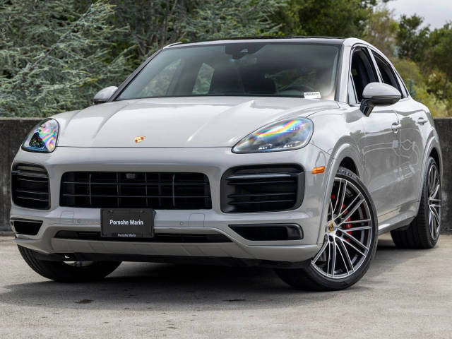 2021 Porsche Cayenne Coupe GTS AWD photo