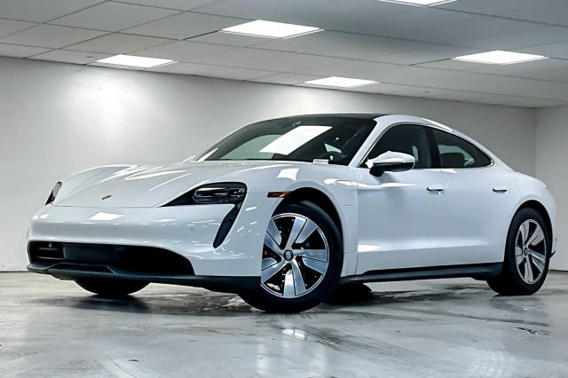 2021 Porsche Taycan 4S AWD photo