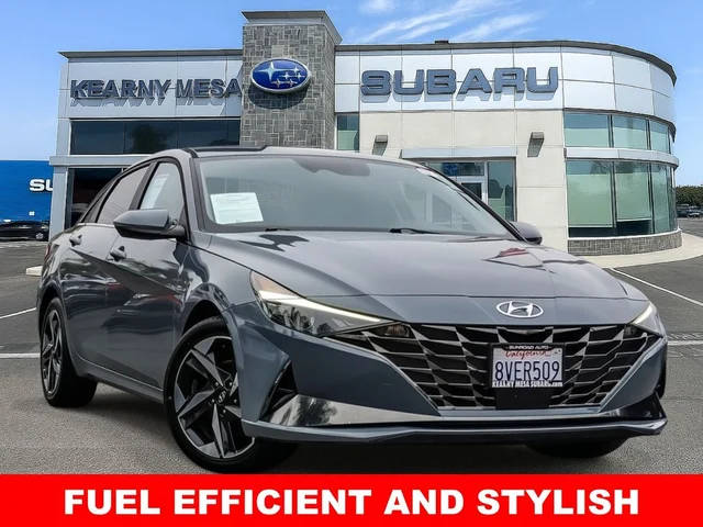 2021 Hyundai Elantra SEL FWD photo