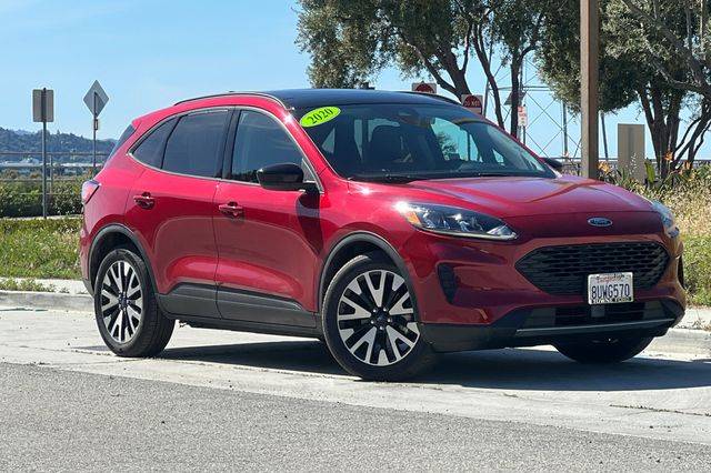 2020 Ford Escape SE Sport Hybrid FWD photo