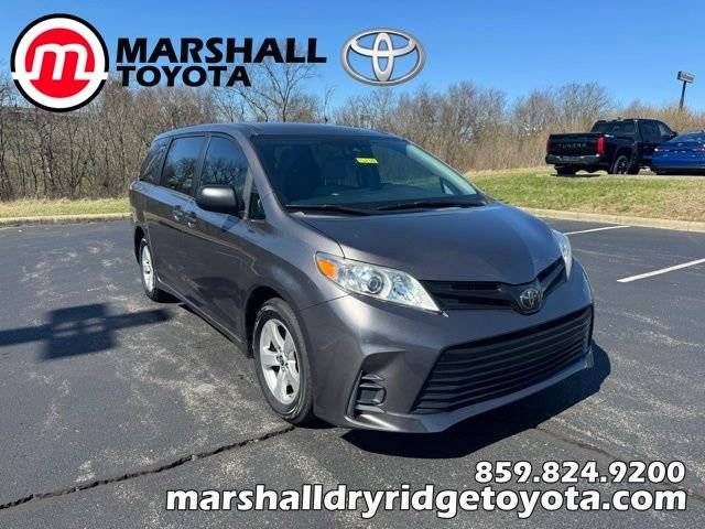 2020 Toyota Sienna L FWD photo