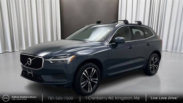 2020 Volvo XC60 Momentum AWD photo