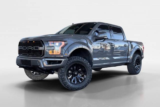 2020 Ford F-150 Raptor 4WD photo