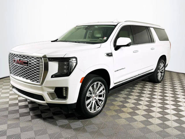2021 GMC Yukon XL Denali 4WD photo