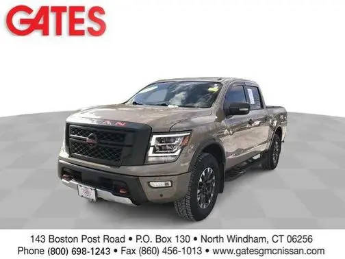 2021 Nissan Titan PRO-4X 4WD photo