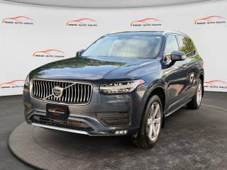 2021 Volvo XC90 Momentum AWD photo