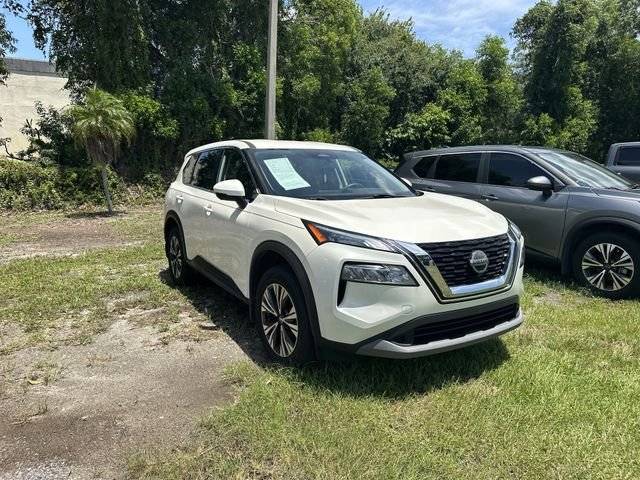 2021 Nissan Rogue SV FWD photo