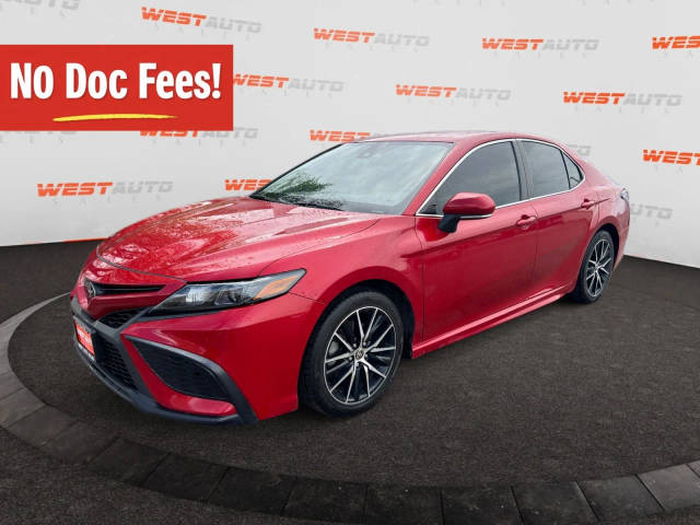 2021 Toyota Camry SE AWD photo