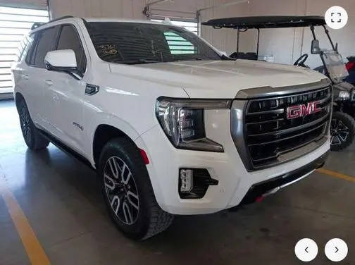 2021 GMC Yukon AT4 4WD photo
