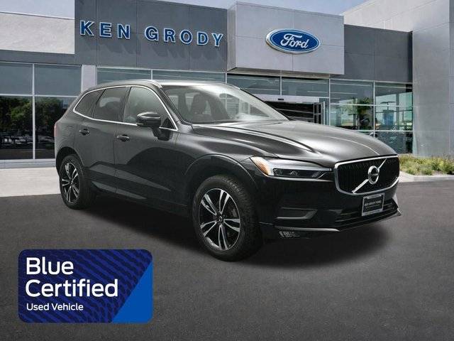 2021 Volvo XC60 Momentum AWD photo