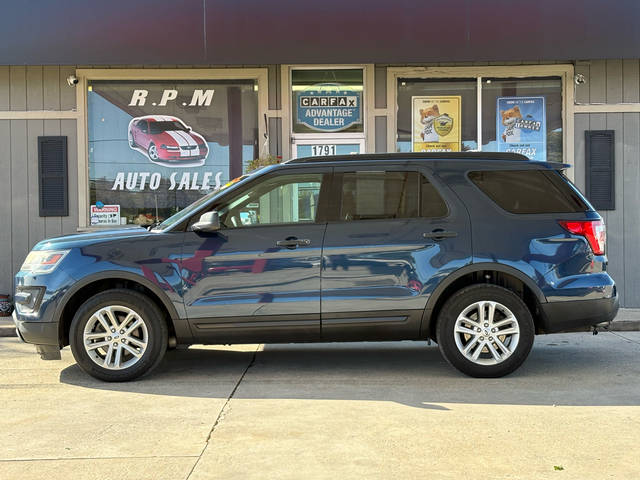 2017 Ford Explorer Base 4WD photo