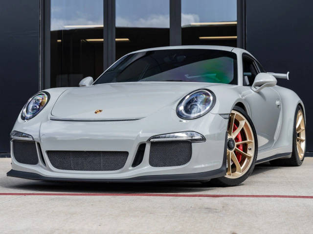 2015 Porsche 911 GT3 GT3 RWD photo