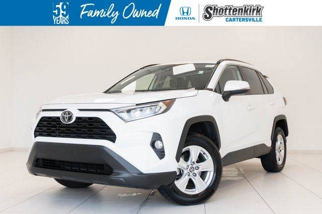 2021 Toyota RAV4 XLE AWD photo