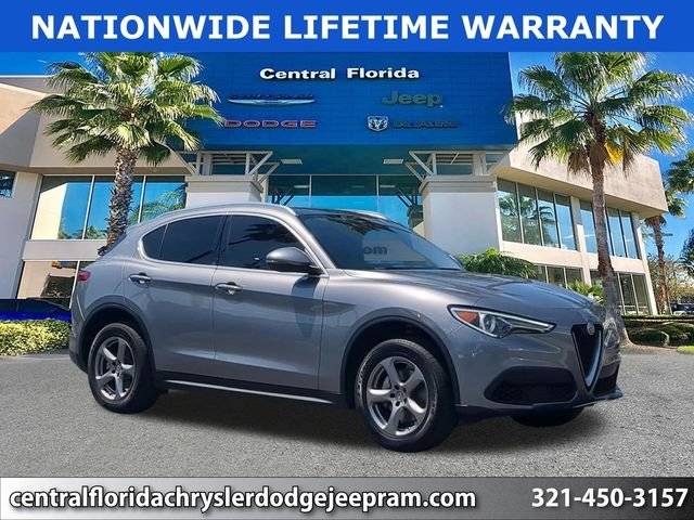 2021 Alfa Romeo Stelvio RWD photo
