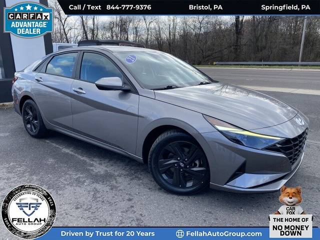 2021 Hyundai Elantra SEL FWD photo