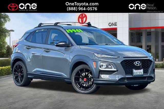 2021 Hyundai Kona NIGHT FWD photo