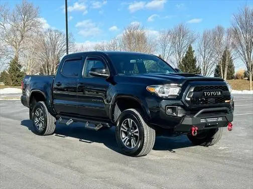 2016 Toyota Tacoma TRD Sport 4WD photo