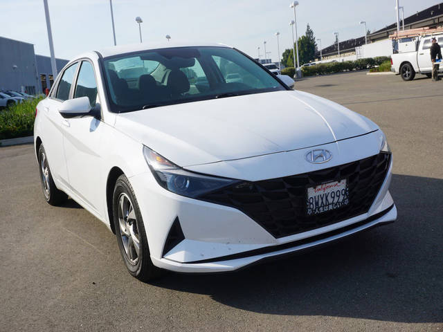 2021 Hyundai Elantra SE FWD photo