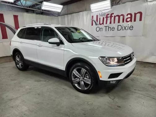 2021 Volkswagen Tiguan SEL FWD photo