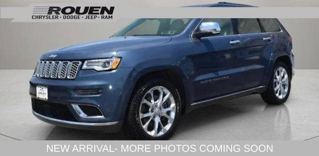 2021 Jeep Grand Cherokee Summit 4WD photo