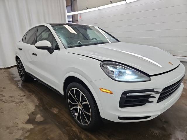 2021 Porsche Cayenne Coupe  AWD photo