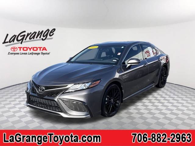 2021 Toyota Camry XSE FWD photo