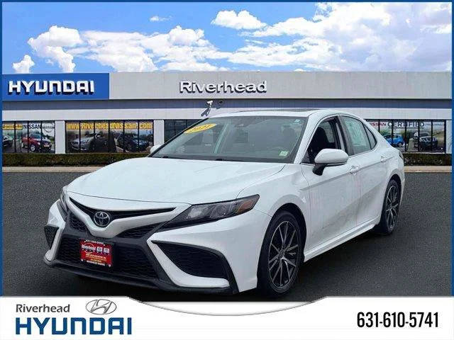 2021 Toyota Camry SE AWD photo