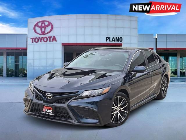 2021 Toyota Camry SE FWD photo