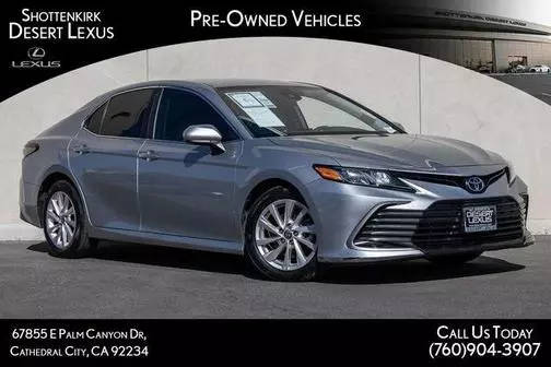 2021 Toyota Camry LE FWD photo