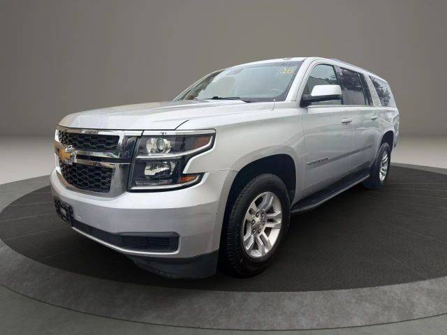 2019 Chevrolet Suburban LT 4WD photo