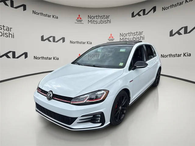2021 Volkswagen Golf GTI SE FWD photo