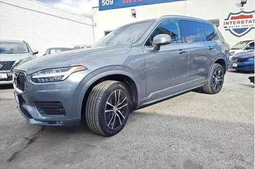 2020 Volvo XC90 Momentum AWD photo