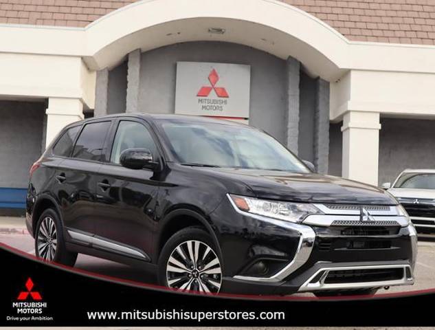 2020 Mitsubishi Outlander ES FWD photo