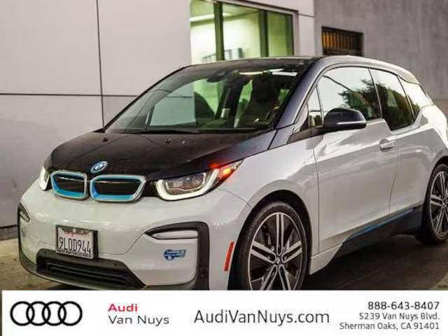 2021 BMW i3  RWD photo