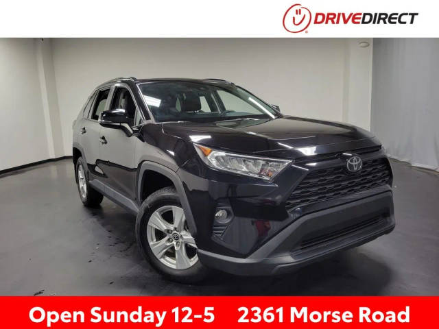 2021 Toyota RAV4 XLE FWD photo
