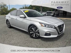 2021 Nissan Altima 2.5 SL FWD photo