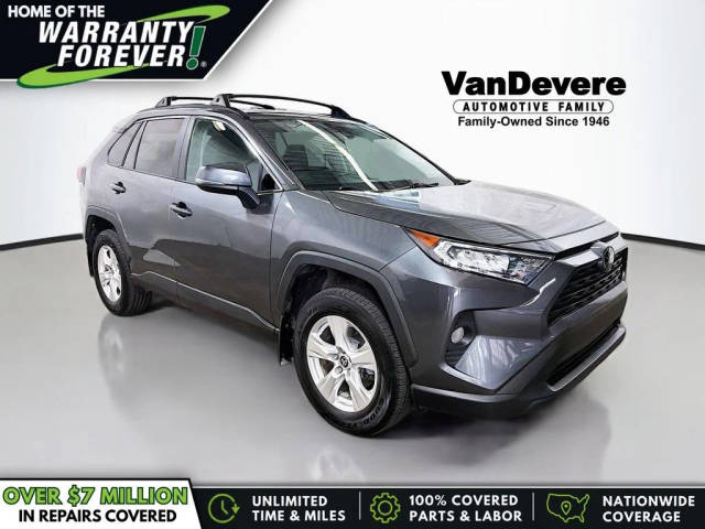 2021 Toyota RAV4 XLE AWD photo