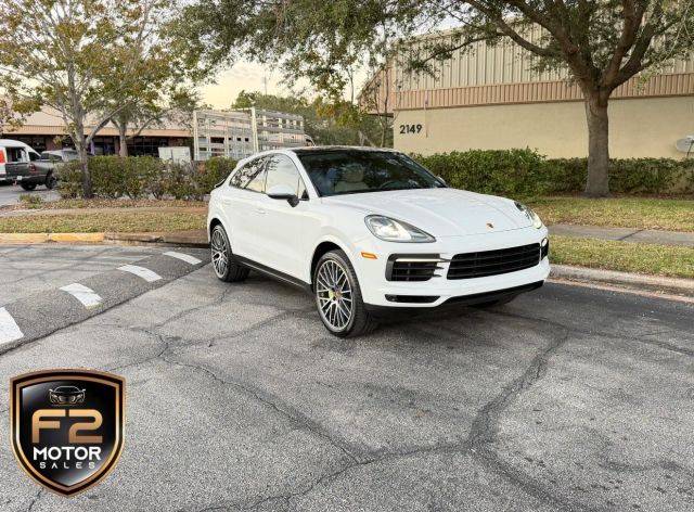 2021 Porsche Cayenne Coupe  AWD photo