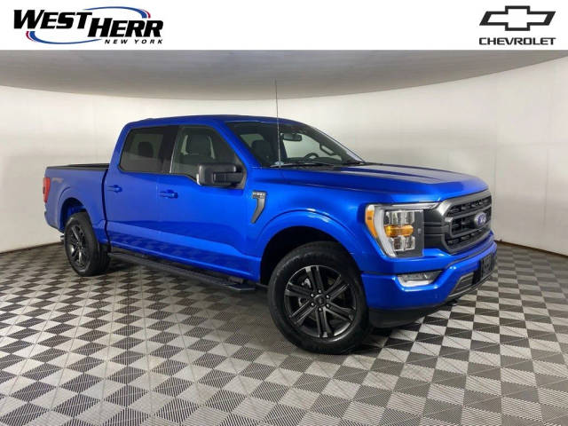 2021 Ford F-150 XLT 4WD photo