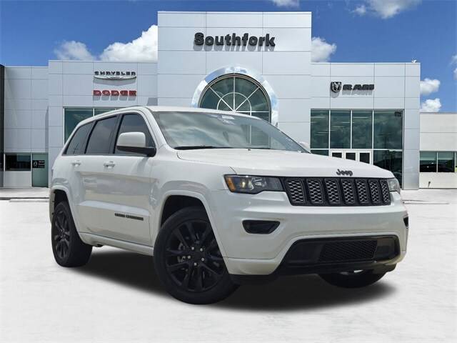 2021 Jeep Grand Cherokee Laredo X RWD photo