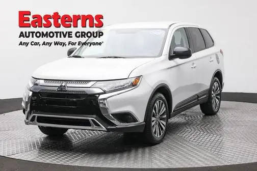 2020 Mitsubishi Outlander ES 4WD photo