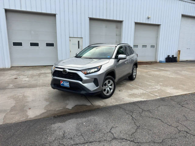 2021 Toyota RAV4 LE AWD photo