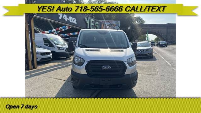 2020 Ford Transit Passenger Wagon XL RWD photo