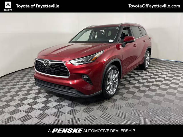 2021 Toyota Highlander Limited FWD photo